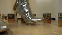 Silberstiefel zermalmen alles