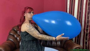 new girl: first Blow2Pop with a blue U15 balloon