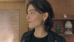 Conny on the chain 1