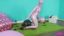 354 Spandex looner girl