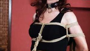 loeredan tied up tightly!