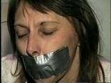 48 Yr OLD WAITRESS IS F0RCED TO BIND, GAG & HANDCUFF HERSELF (D36-5)
