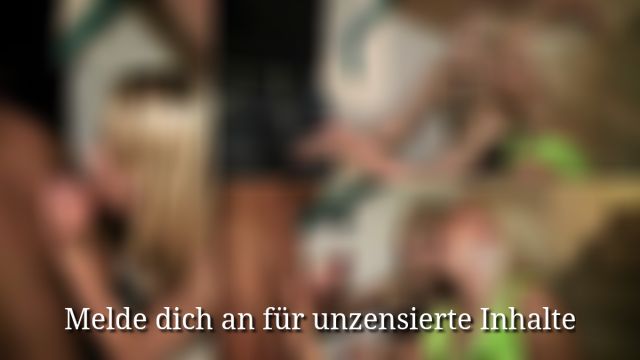 Blowjob im Treppenhaus