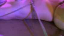 Minuit und Yvette, Eine Girl-Girl Bondage Session 3