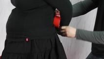 claudia im hogtie gefesselt 1/2
