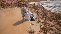 Xiaomeng as Barbara Stuck in the Mud