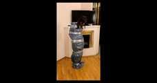 Bonnie Woods - Trashbag self package (video)