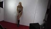 Silvi in Tape get photographed 