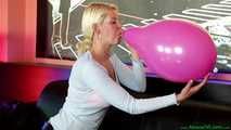 Blow2Pop pink promotional balloon