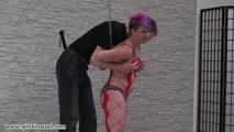 Very tight steel restraint