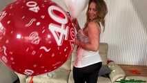 popping your balloons with fingernails and sit2pop