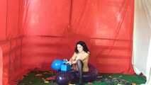 Madame en rouge 13