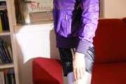 Mara during her workout wearing a sexy silber leggings and a nlack shiny nylon shorts over it as well as a purple rain jacket (Pics)