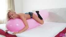 858 Karol & pink GL
