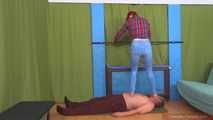 Anabela socks- and barfeet-trampling