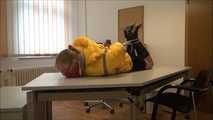Wunschvideo Nana - Im Büro Teil 5 von 6