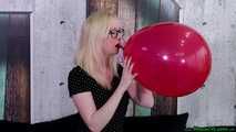 Blow2Pop red U16 while sitting on GL700