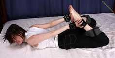 Black Shark tied on bed