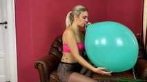 Blow2Pop turquoise 18inch punchball