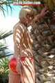 Photo series: The boss naked on vacation