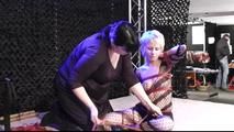 5 Minutes Supertight Endurance Challenge for Lena King