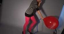 013 Steffi and foot pump again