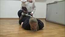 Mara - New prisoner in the office Teil 6 von 8