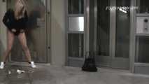 054003 Maja Pees A Flood Before Leaving The Garage