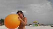 Huge balloon in Floria