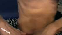 Teen Lucie´s extremes Pussyplay & erster Handjob