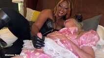 Stepmommy’s frilly sissy gets cummies