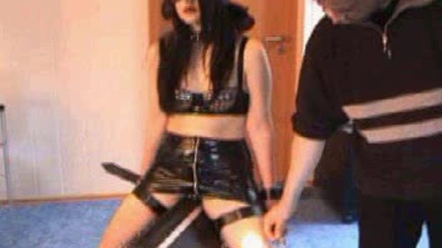 ab-114 Herr H. und Slavegirl Lea (3)