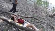 Nelly get free of rope
