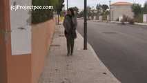 030064 Salma de Nora Pees On The Pavement