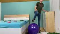 girlfriend nail and heel2pop your balloons