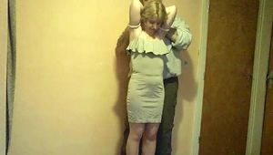 Lena in verschiedenen Fesselungen -- Ungeschnitten --