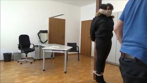 Kyra - Überfall im Büro Teil 8 von 8
