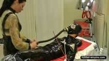 Lady Ashley - Gas Mask Trainig