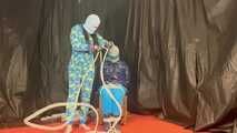 Breathplay on the chair