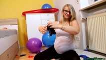 pregnant pin- & nailpopping