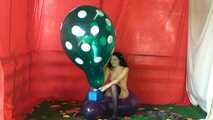 Madame en rouge 13