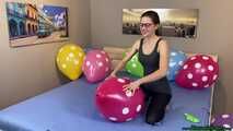 girlfriend nail2pop your Q16 *polka dot* balloons