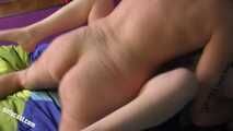 Teen Julia 18 Jahre - Ahhh nicht soooo tief!!! - UNCUT