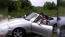 Petite Teen Ride and Fuck in the Car Outdoor