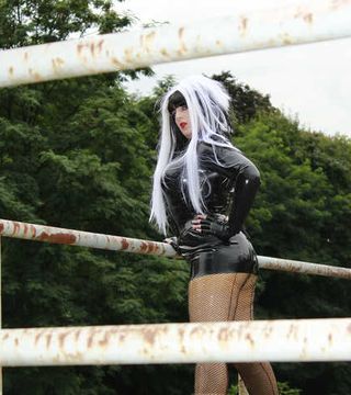 Garden Eden Goth 01