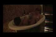 Champagne in the tub ...
