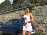 016124 Eve Is Spotted Peeing In The Street