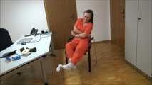 Paula - Hochsicherheitsgefangene im Büro Teil 1 von 9