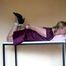 Ich versuche mich aus einem Hogtie zu befreien