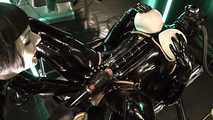 Madame Zoe - Extreme Benutzung der verschlauchten Gummipuppe 